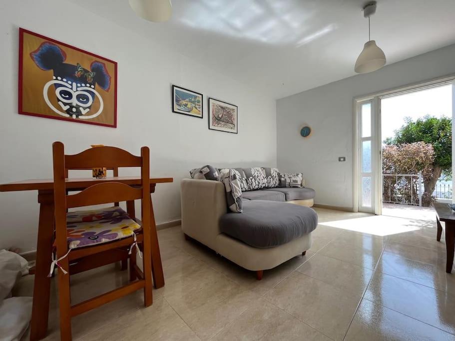 Playa Chica Apt With Terrace 100 M From The Sea Пуерто-дель-Кармен Екстер'єр фото
