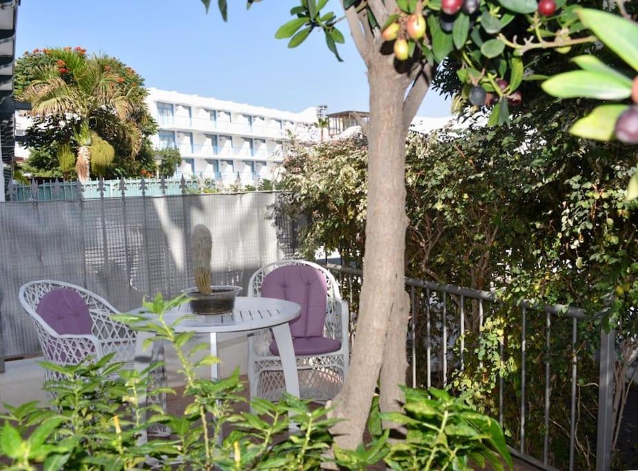 Playa Chica Apt With Terrace 100 M From The Sea Пуерто-дель-Кармен Екстер'єр фото